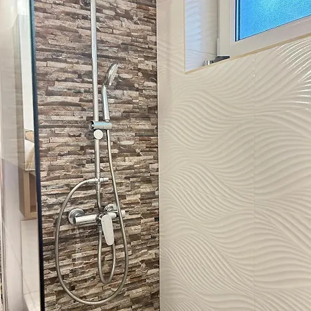 Tomis Nord * Köstence